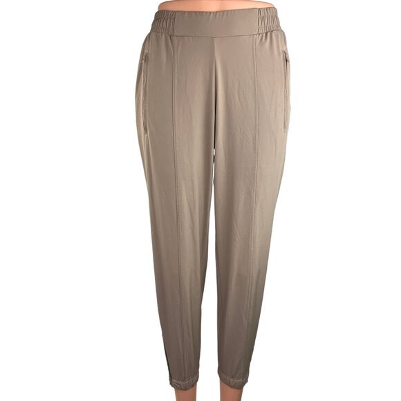 Old Navy Pants - Old Navy Beige Pull On Elastic Waist Stretch Activewear Jogger Trouser Pants XS